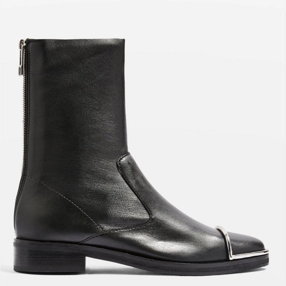 Topshop Black Leather Ankle Boots with Silver Toe Accents - Picture 16 of 16